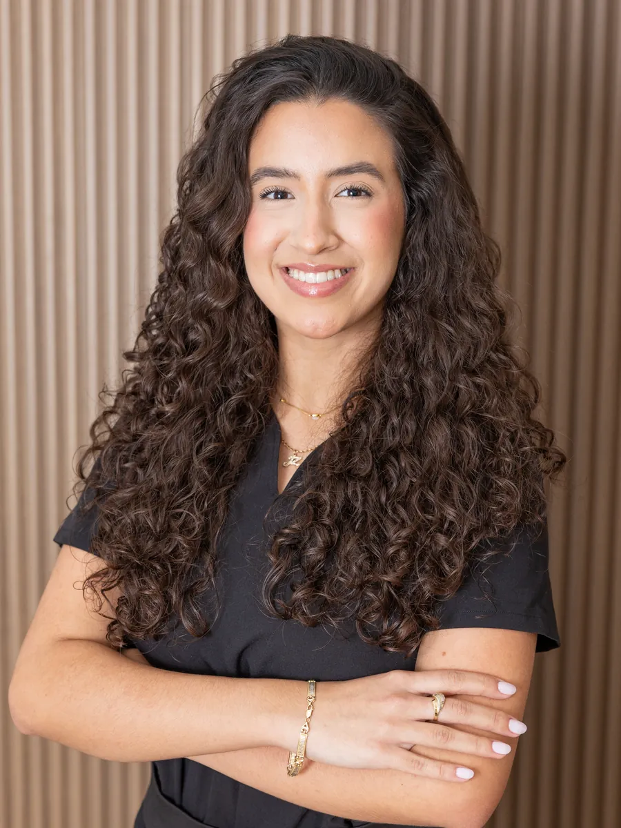 Julie – Elevate Smiles Dental Tampa