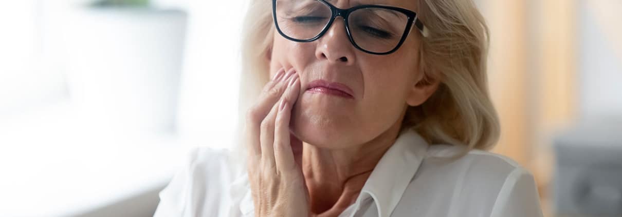 Tampa Same-Day Emergency Dentist